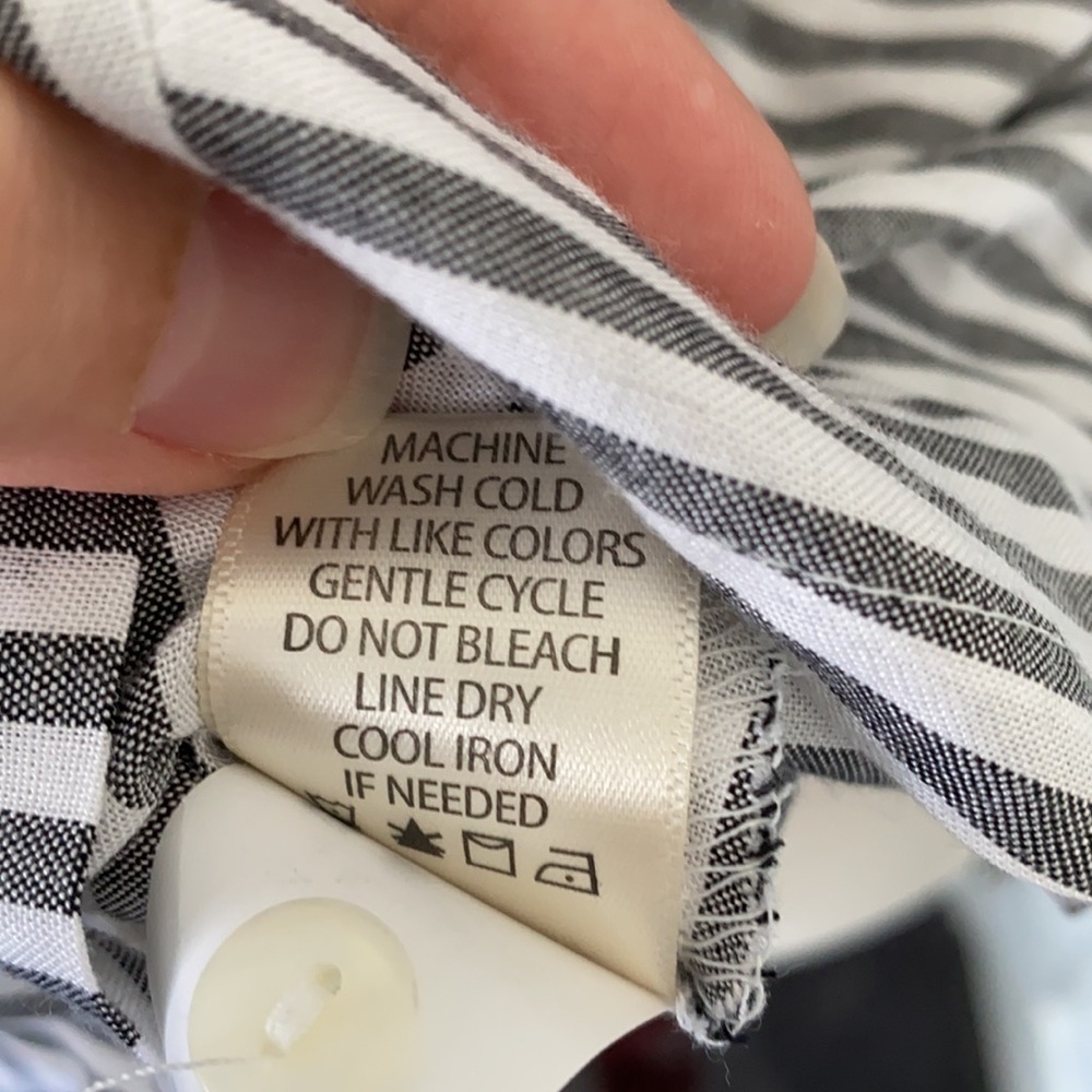 Max Studio Striped Izla Button Down Tunic Small NWT - Picture 8 of 8